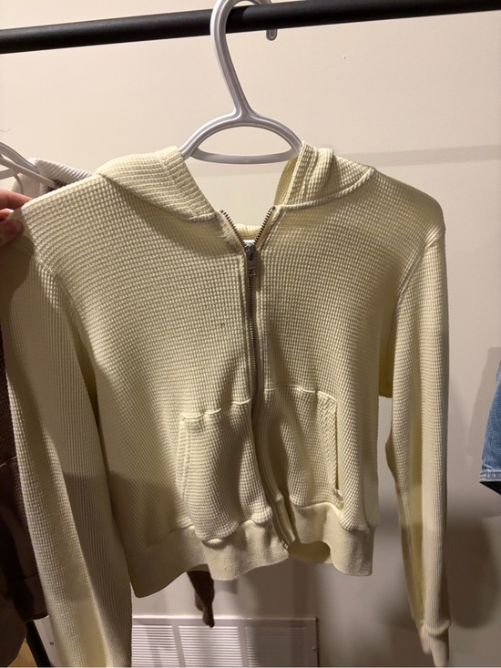 Aritzia Sweaters - Aritzia Pale Yellow Waffle-Knit Zip Hoodie